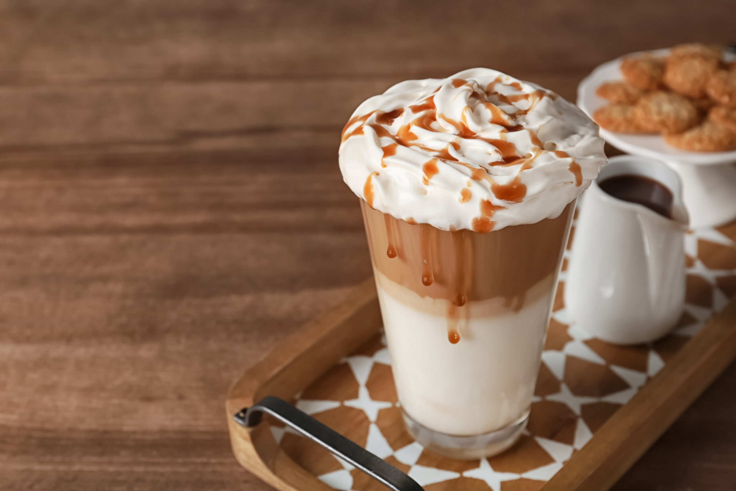 Karamel Macchiato: Tatlı ve Kremsi Kahve Keyfi | Evde Nasıl Yapılır?